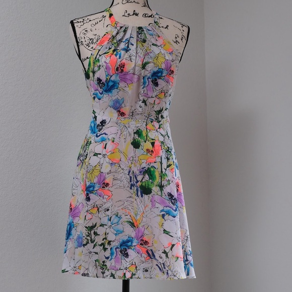 Express Dresses & Skirts - Express Summer Dress size 6 Excellent condition